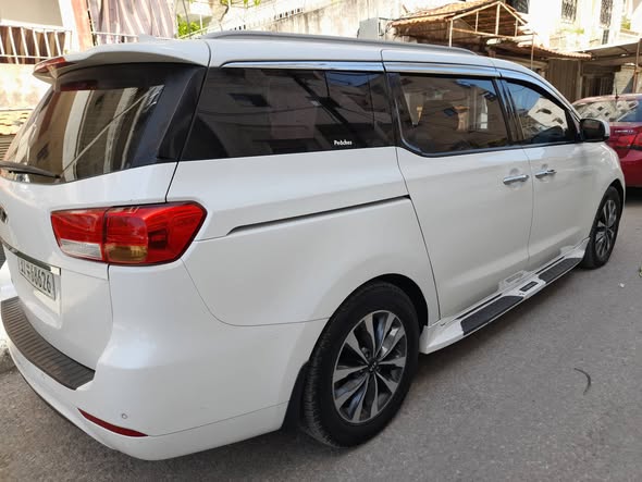 كيا كرنفال 2015 - صورة 3