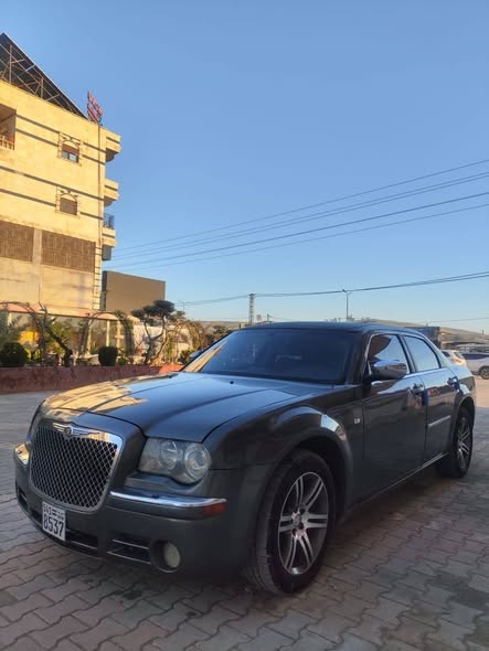 كرايسلر 300C 2010 - صورة 3