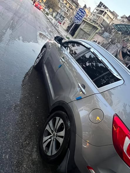 كيا سبورتاج 2011 - صورة 2