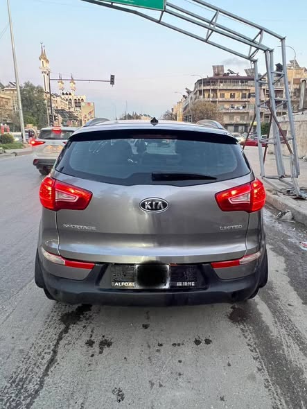 كيا سبورتاج 2011 - صورة 3
