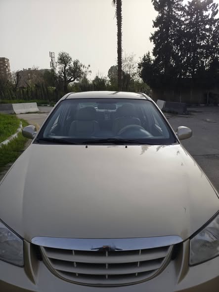 كيا سبيكترا 2005 - صورة 4