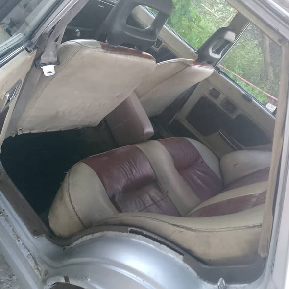 ميتسوبيشي لانسر 1983 - صورة 4