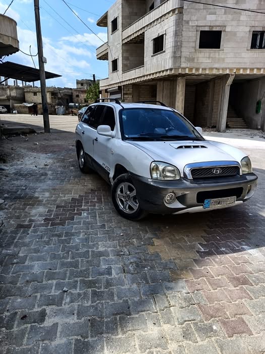 هيونداي سانتا في 2001