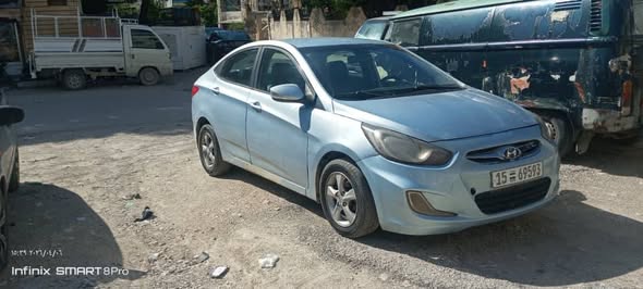 هيونداي أكسنت 2011 - صورة 2