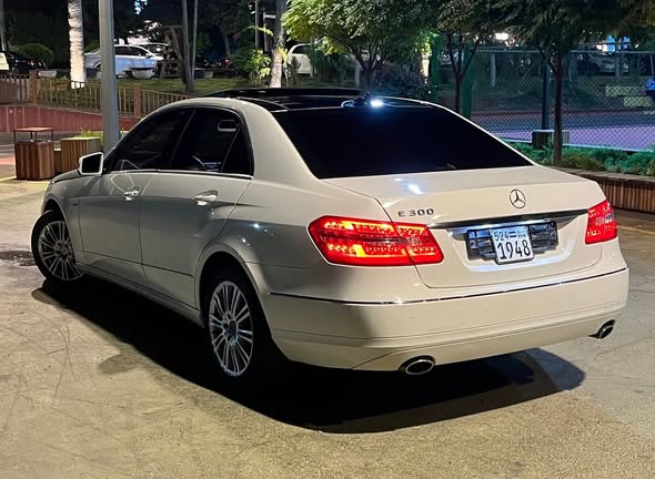 مرسيدس E300 2012 - صورة 3