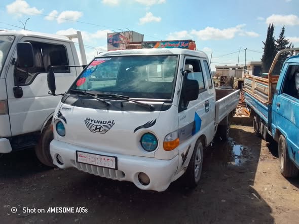 هيونداي H-100 2001 - صورة 2