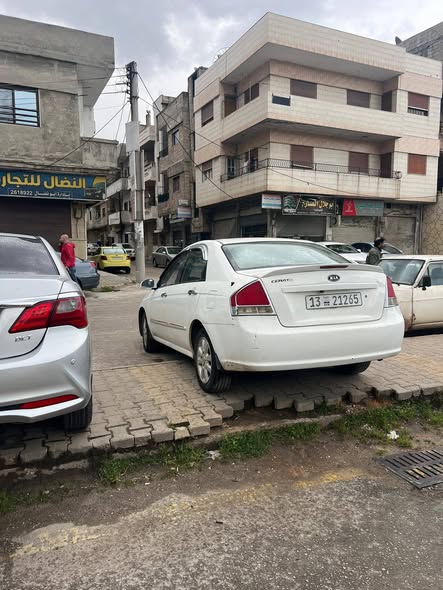 كيا سيراتو 2008 - صورة 4