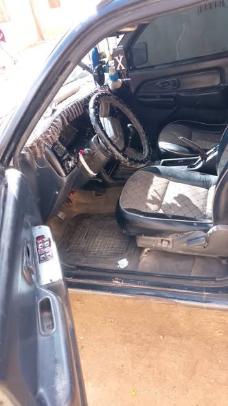 ميتسوبيشي L200 2001 - صورة 5