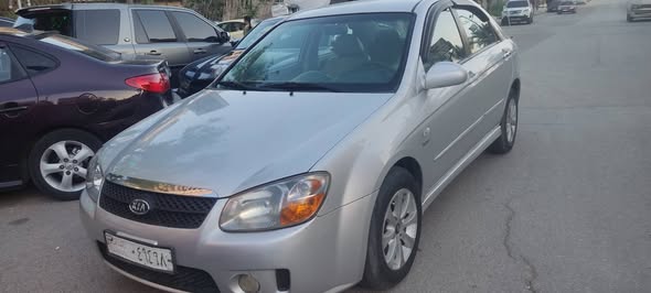 كيا سيراتو 2009 - صورة 1