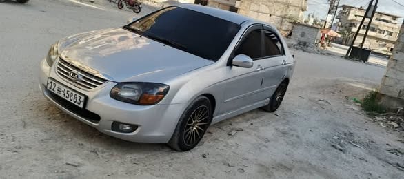 كيا سيراتو 2007 - صورة 2