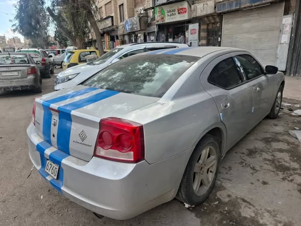 دودج تشارجر 2010 - صورة 2