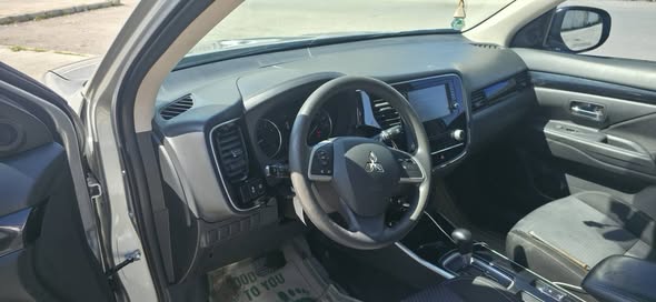 ميتسوبيشي اوتلاندر 2020 - صورة 3