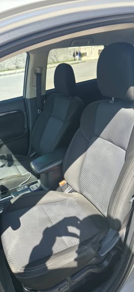 ميتسوبيشي اوتلاندر 2020 - صورة 4