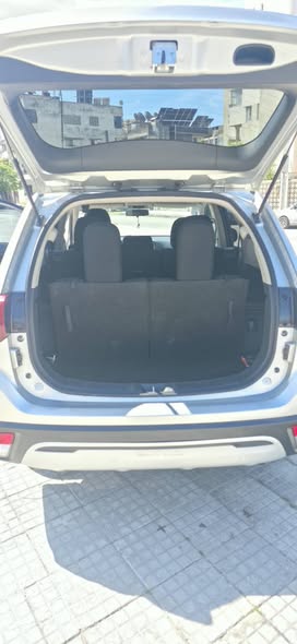 ميتسوبيشي اوتلاندر 2020 - صورة 5