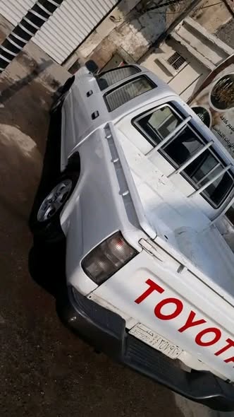 تويوتا بيك أب 1992 - صورة 1