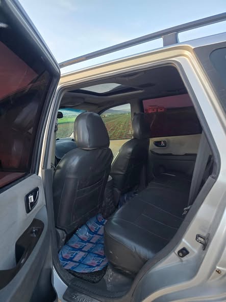 هيونداي سنتافيه 2005 - صورة 4