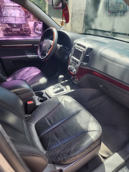 هيونداي سانتافي 2011 - صورة 5