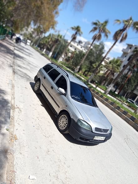 اوبل استرا 2000 - صورة 2