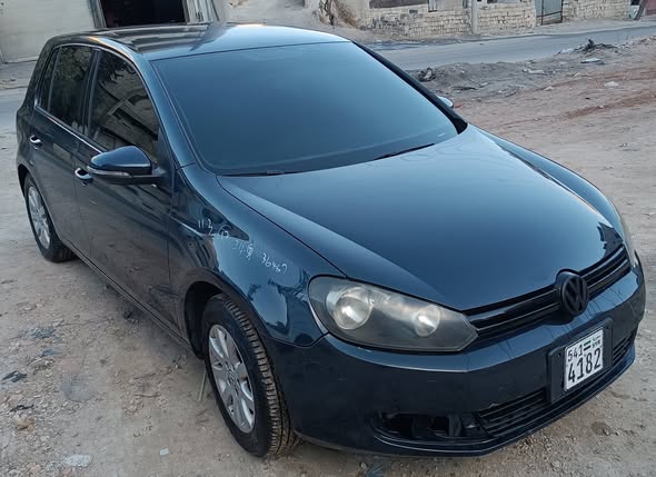 فولكس فاجن جولف 2011 - صورة 1