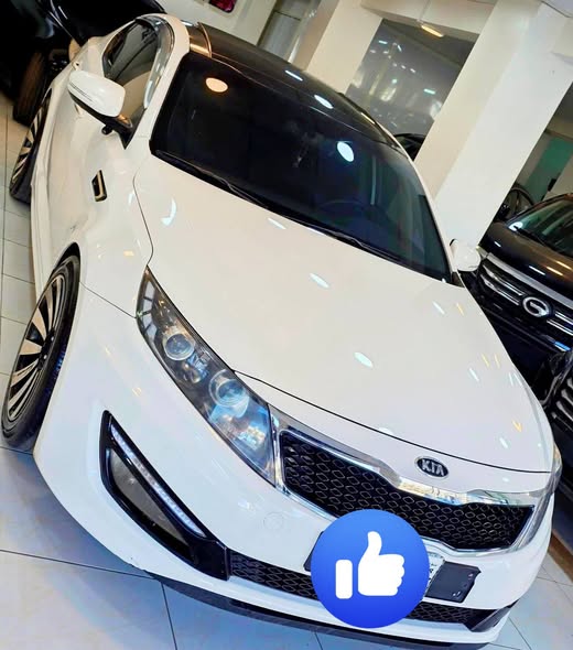 كيا K5 2011 - صورة 1