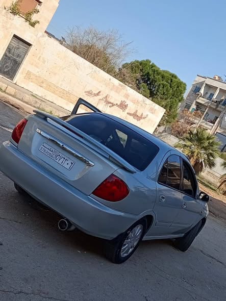 سامسونغ SM3 2004 - صورة 2