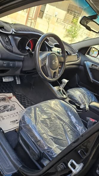 كيا سيراتو 2011 - صورة 4