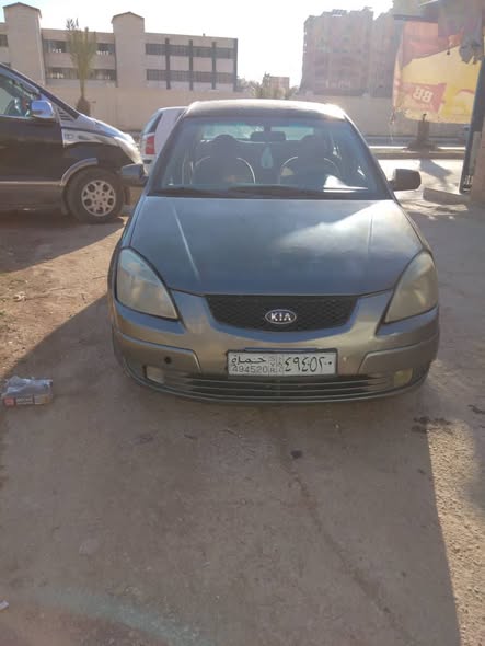 كيا ريو 2008 - صورة 2