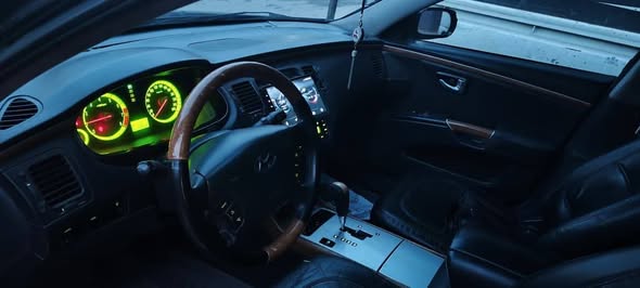 هونداي ازيرا 2006 - صورة 5