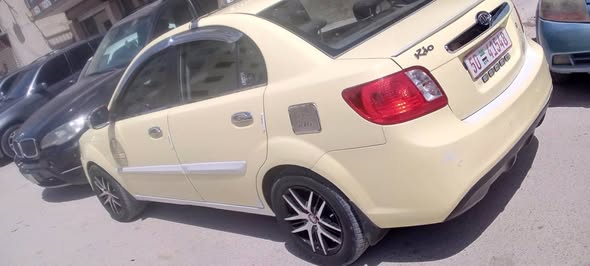 كيا ريو 2012 - صورة 4