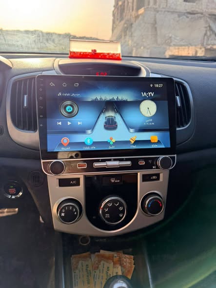 كيا فورتي 2012 - صورة 5