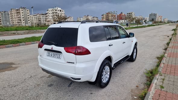 ميتسوبيشي باجيرو سبورت 2010 - صورة 3