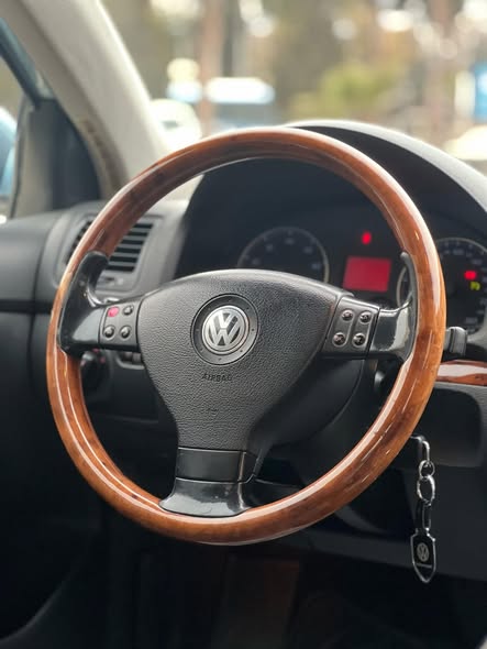 فولكس فاجن جيتا 2008 - صورة 2