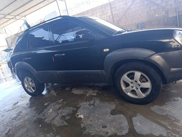 هيونداي توسان 2005 - صورة 4