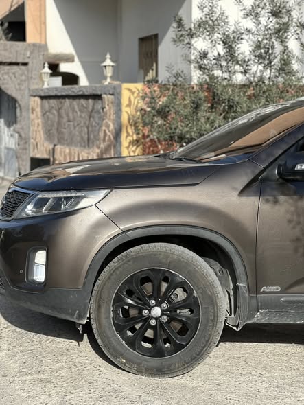 كيا سورينتو 2013 - صورة 5