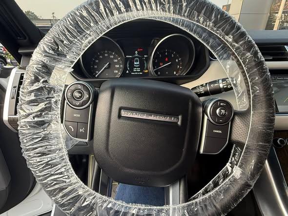 رنج روفر سبورت 2016 - صورة 2