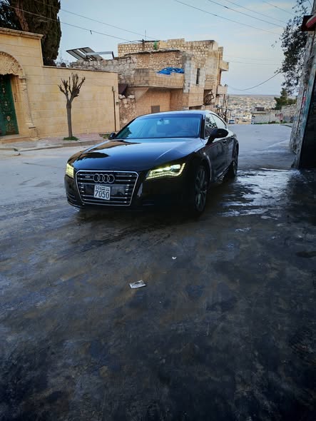 أودي A7 2012 - صورة 1