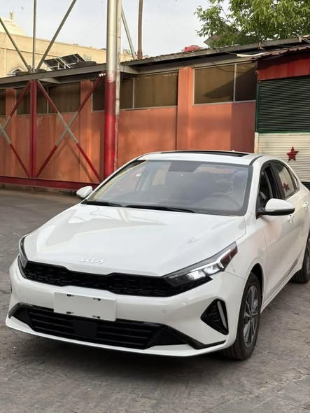 كيا K3 2025 - صورة 2