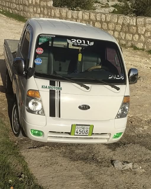 كيا بونغو 2011 - صورة 1