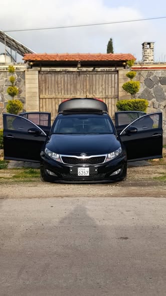 كيا K5 2011 - صورة 1