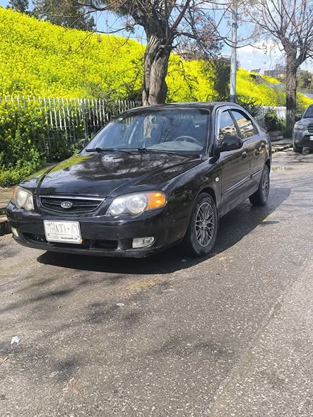 كيا شوما 2003 - صورة 2