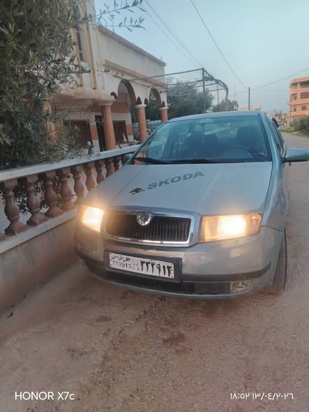 سكودا فابيا 2002 - صورة 3