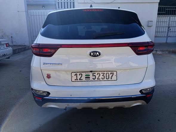 كيا سبورتاج 2021 - صورة 4