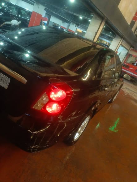 دايو لاسييتي 2006 - صورة 2