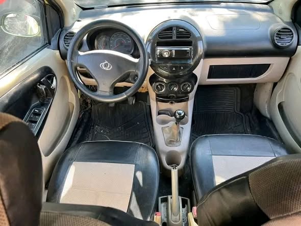 جيلي باندا 2010 - صورة 5