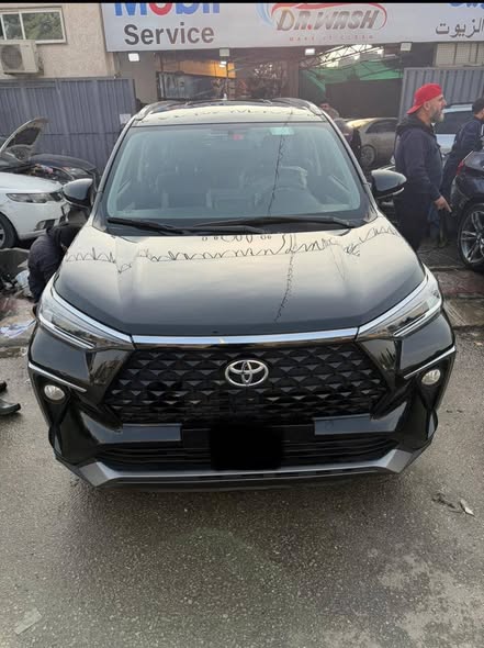 تويوتا فيلوز 2024 - صورة 1