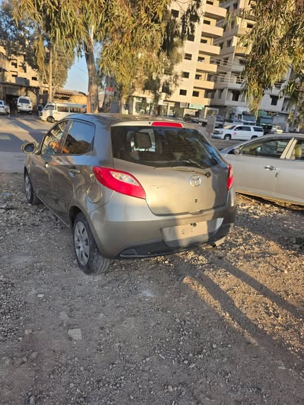 مازدا 2 2012 - صورة 2