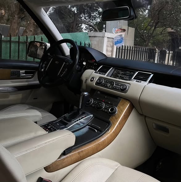 رانج روفر سبورت 2013 - صورة 5