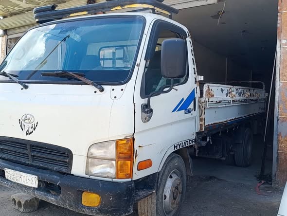 هيونداي اتش دي 72 2002 - صورة 2