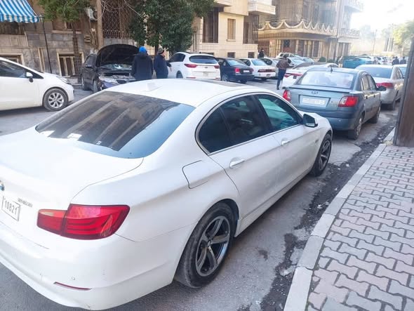 بي ام دبليو 523 2011 - صورة 2