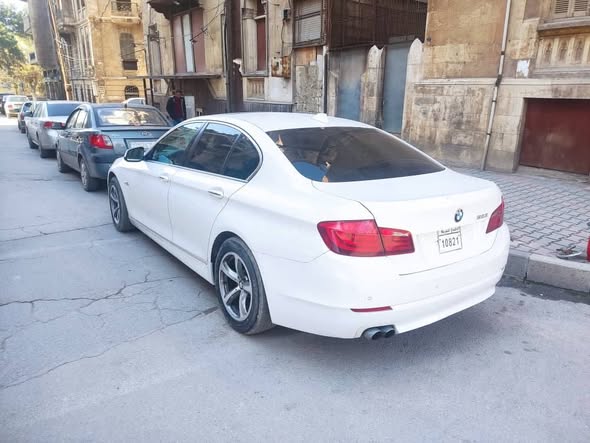 بي ام دبليو 523 2011 - صورة 5